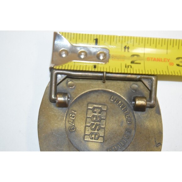 Vintage 1979 CASE Construction Brass Tone Belt Buckle 4890 4WD Tractor Limited - Picture 5 of 6